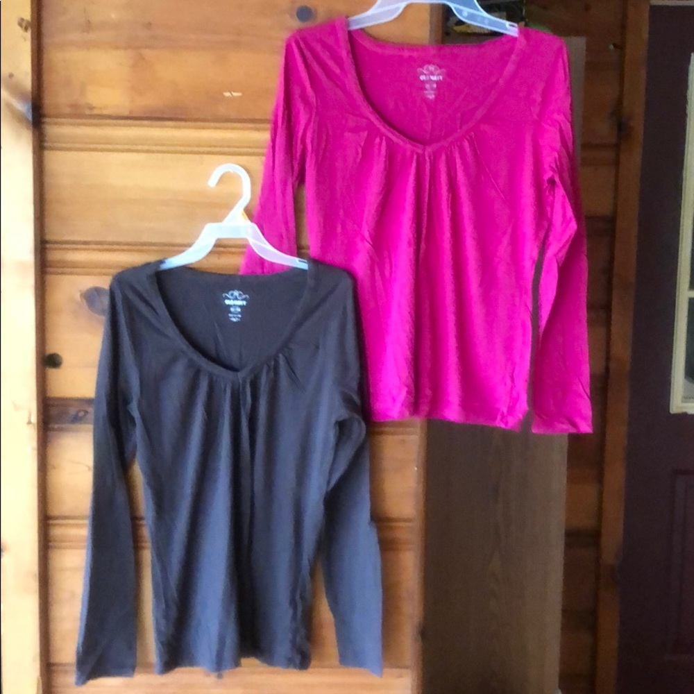 Old Navy long sleeve tees